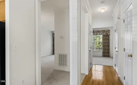 304 Nottinghill Walk Apex NC 27502
