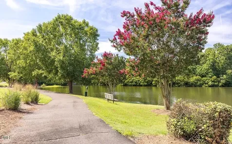 304 Nottinghill Walk Apex NC 27502