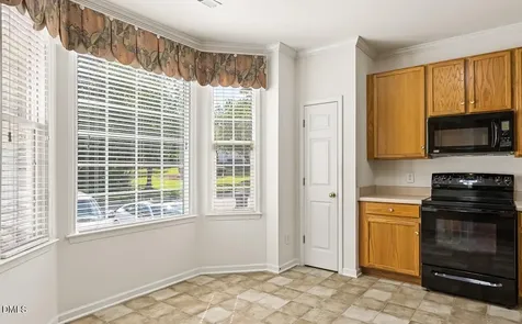 304 Nottinghill Walk Apex NC 27502