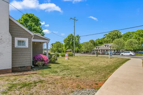 1203 S Fifth Street Mebane NC 27302