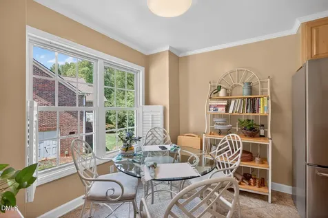 13 Hickory Elon NC 27244