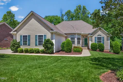 13 Hickory Elon NC 27244