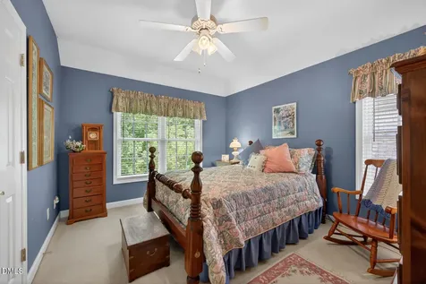 13 Hickory Elon NC 27244