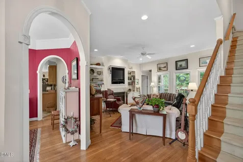 13 Hickory Elon NC 27244