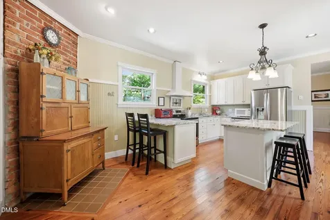 513 College Street Oxford NC 27565