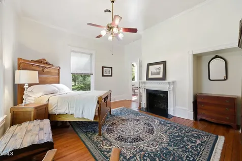 513 College Street Oxford NC 27565