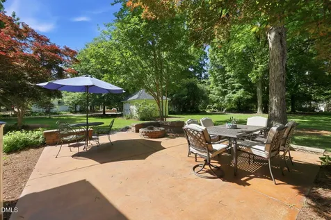 513 College Street Oxford NC 27565