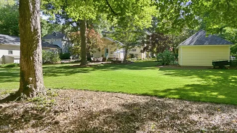 513 College Street Oxford NC 27565