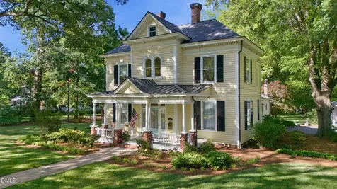 513 College Street Oxford NC 27565