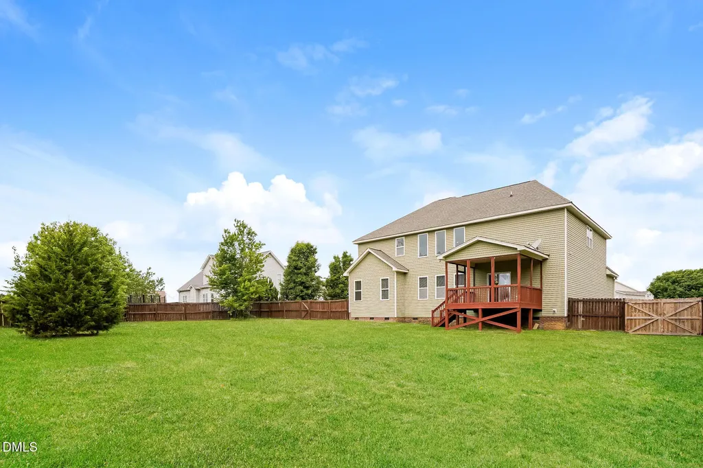 650 Winding Oak Way Clayton NC 27520