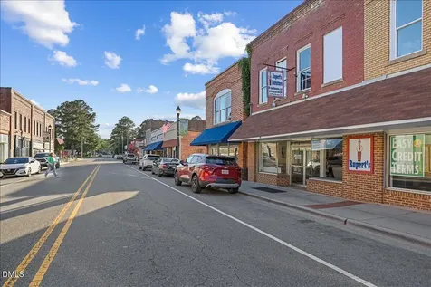 303 N West Street Roseboro NC 28382