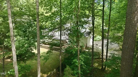 1121 Braswell Creek Point Holly Springs NC 27540