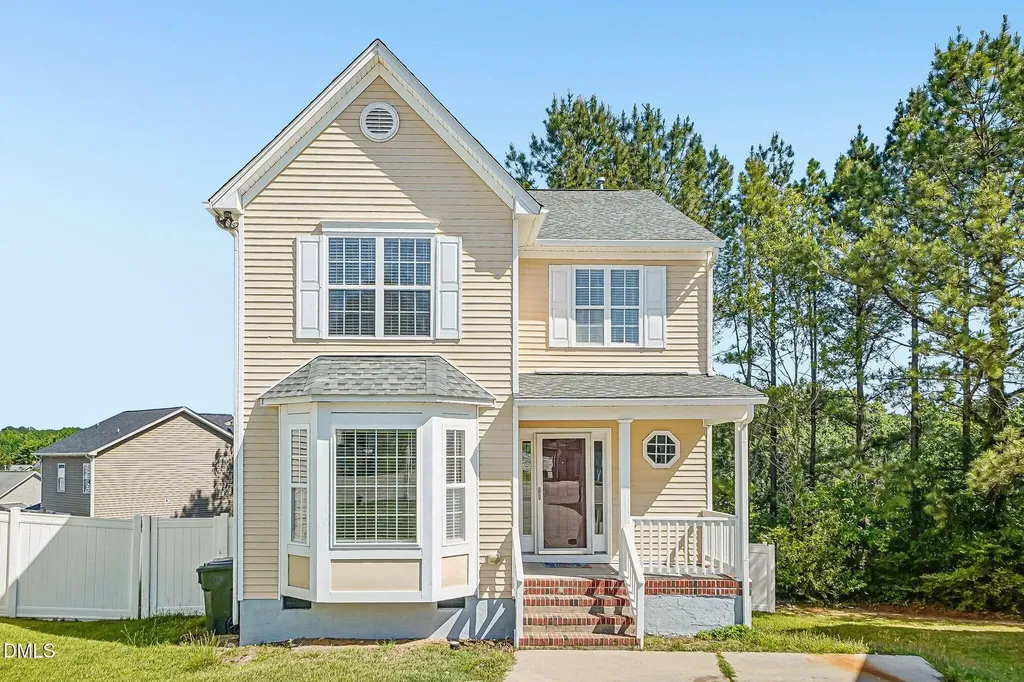1404 Springshire Court Raleigh NC 27610