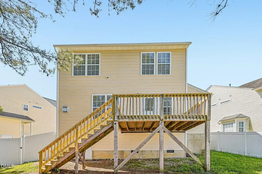 1404 Springshire Court Raleigh NC 27610