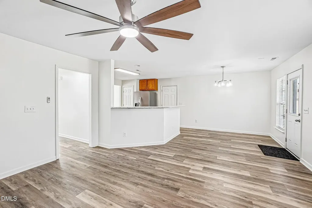 1404 Springshire Court Raleigh NC 27610