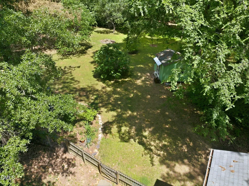 1423 Indian Camp Road Chapel Hill NC 27516