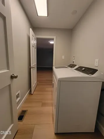 101 Flora Mcdonald Lane Cary NC 27511