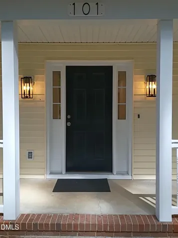101 Flora Mcdonald Lane Cary NC 27511