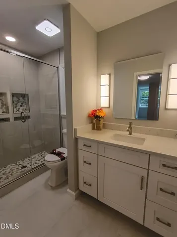 101 Flora Mcdonald Lane Cary NC 27511