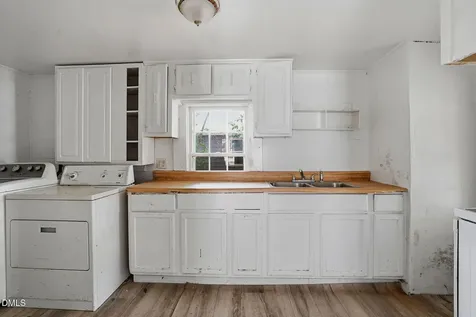 207 2nd Street Erwin NC 28339