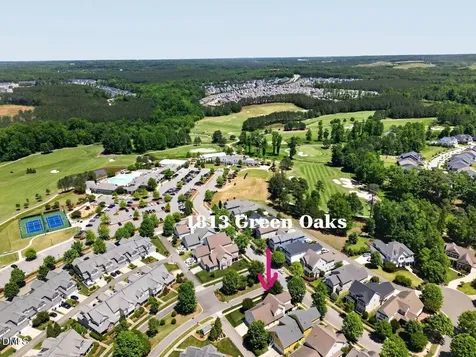 1813 Green Oaks Parkway Holly Springs NC 27540