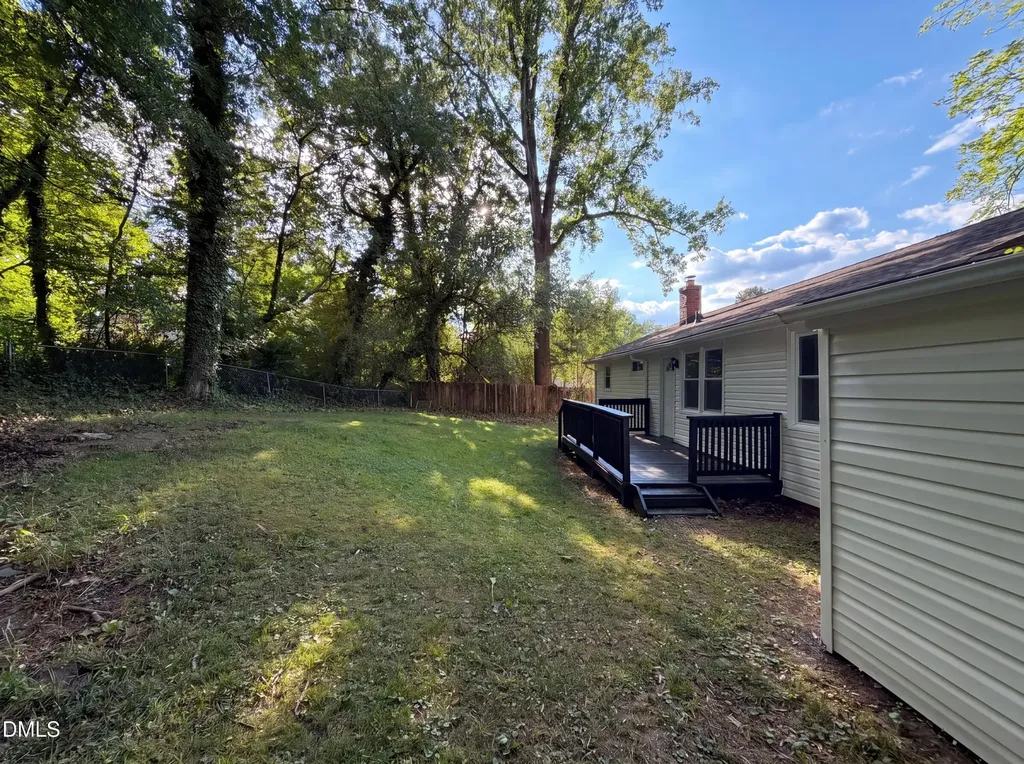 310 Robin Hood Drive Raleigh NC 27604