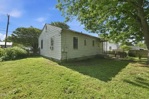 606 Walker Avenue Graham NC 27253