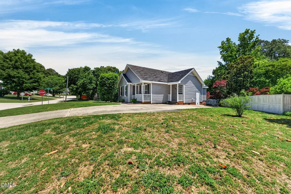 4148 Willow Haven Court Raleigh NC 27616