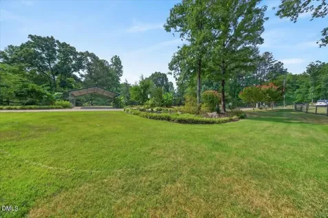 545 Ryans Lane Clayton NC 27520