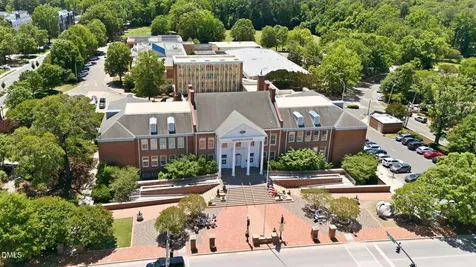403 Chatham View Road Cary NC 27511