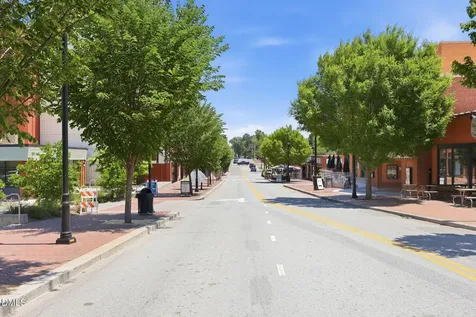 403 Chatham View Road Cary NC 27511