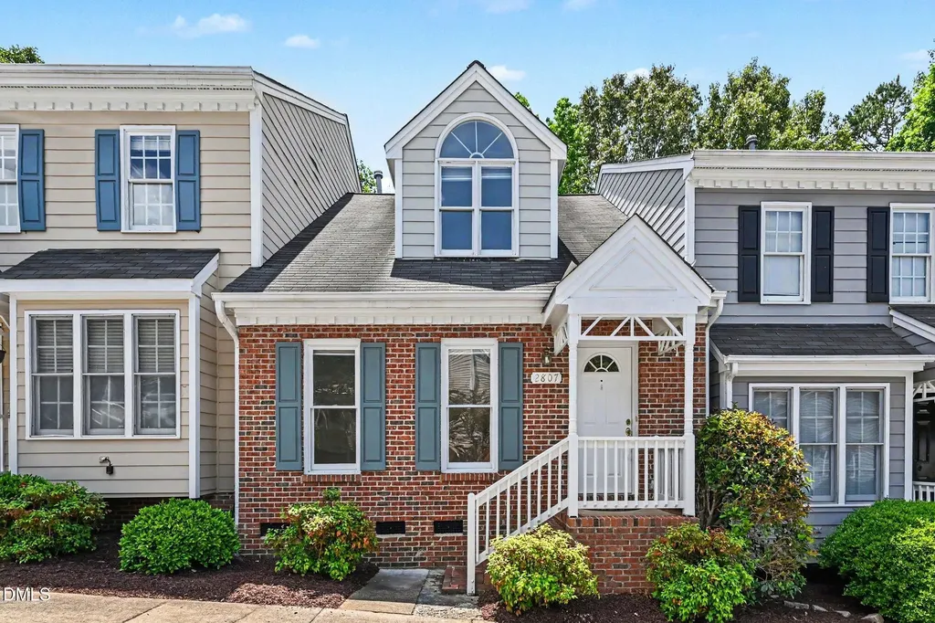 2807 Sterling Park Drive Raleigh NC 27603