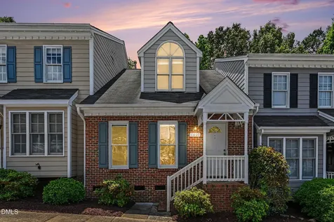 2807 Sterling Park Drive Raleigh NC 27603