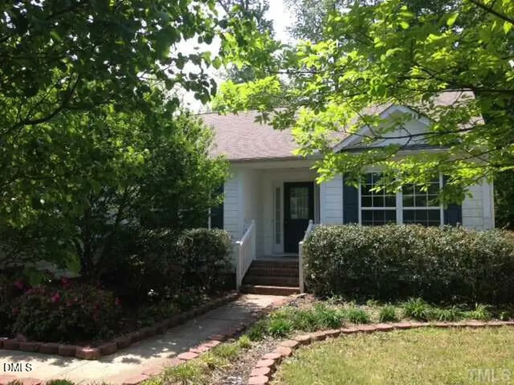 210 Brierridge Drive Apex NC 27502