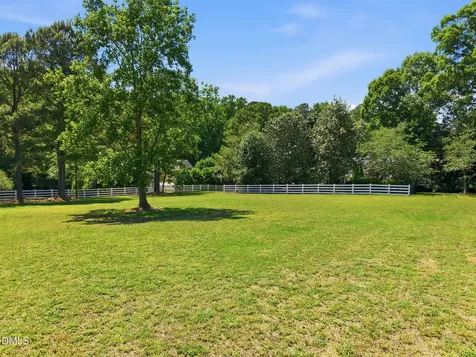 6324 Wakefalls Drive Wake Forest NC 27587