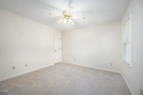 712 Flagstone Way Durham NC 27712