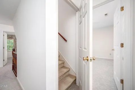 712 Flagstone Way Durham NC 27712