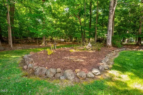 712 Flagstone Way Durham NC 27712