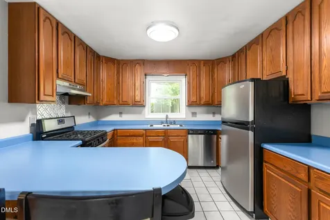 2627 White Pine Lane Mebane NC 27302