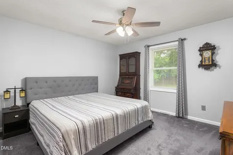 2627 White Pine Lane Mebane NC 27302