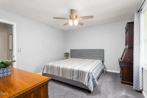 2627 White Pine Lane Mebane NC 27302