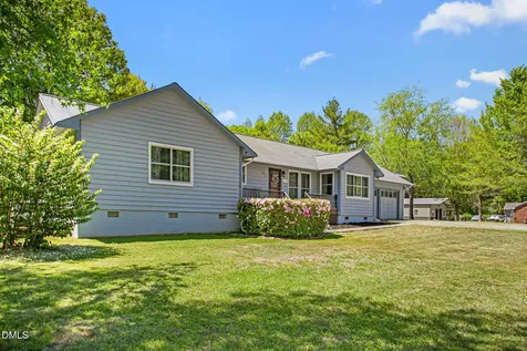 2627 White Pine Lane Mebane NC 27302