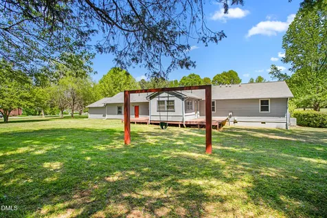 2627 White Pine Lane Mebane NC 27302