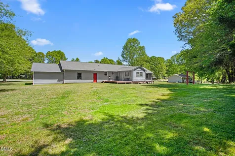 2627 White Pine Lane Mebane NC 27302