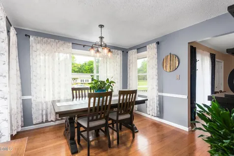 2627 White Pine Lane Mebane NC 27302