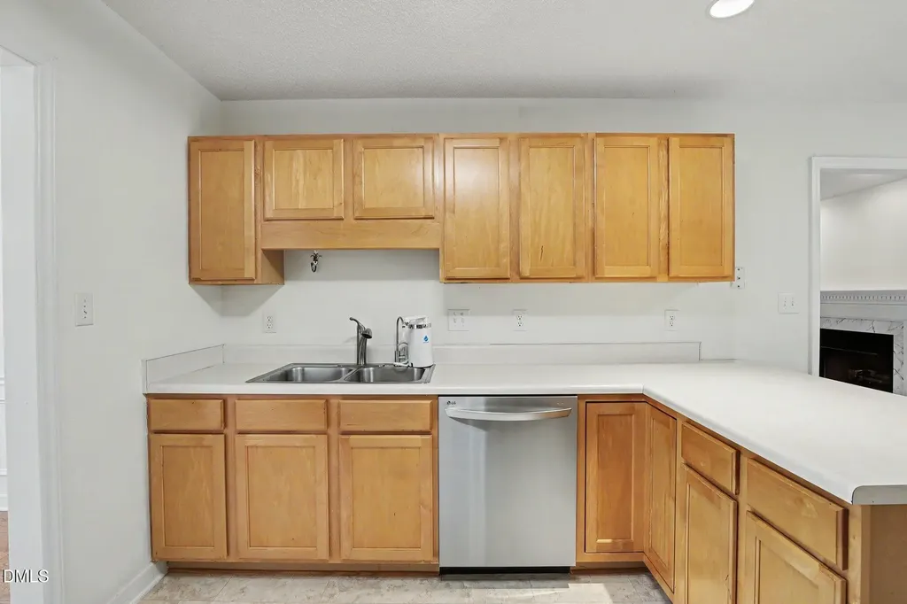 8516 Plimoth Hill Drive Wake Forest NC 27587