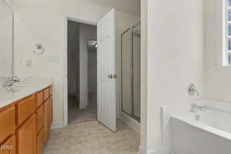 8516 Plimoth Hill Drive Wake Forest NC 27587