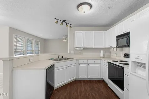 2219 Delaney Drive Burlington NC 27215