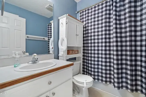 311 Bridgers Road Kenly NC 27542