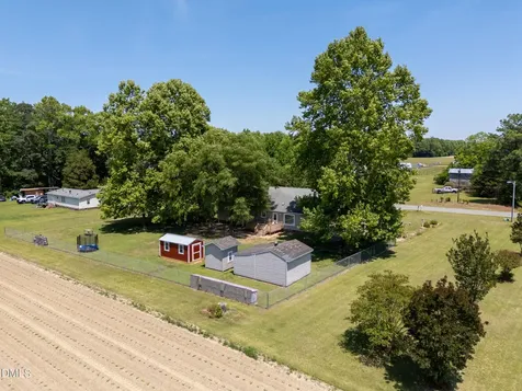 311 Bridgers Road Kenly NC 27542